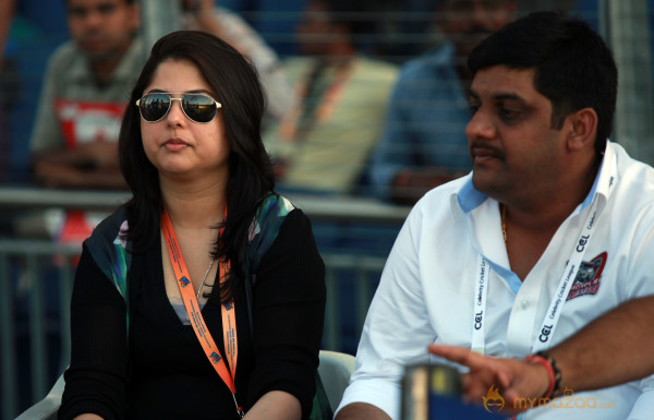 Celebs At Telugu Warriors Vs Bhojpuri Dabanggs CCL 3 Match  