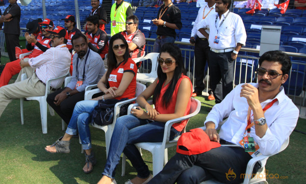 Celebs At Telugu Warriors Vs Bhojpuri Dabanggs CCL 3 Match  