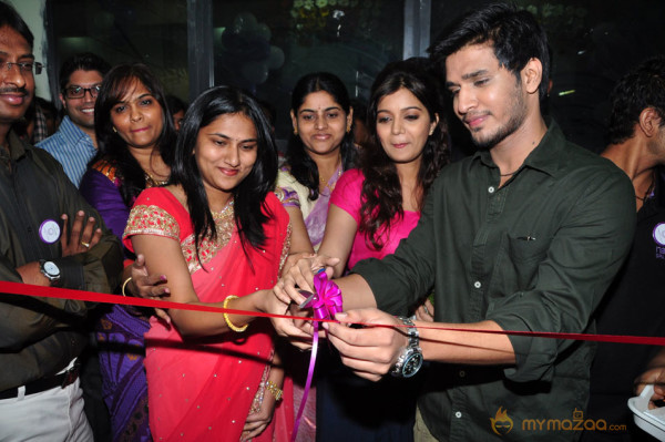 Colours Swathi and Nikhil At Naturals Opening phoots