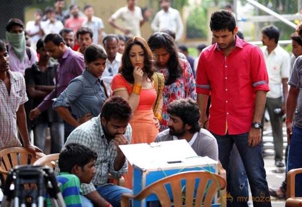  Courier Boy Kalyan Movie Working Stills 