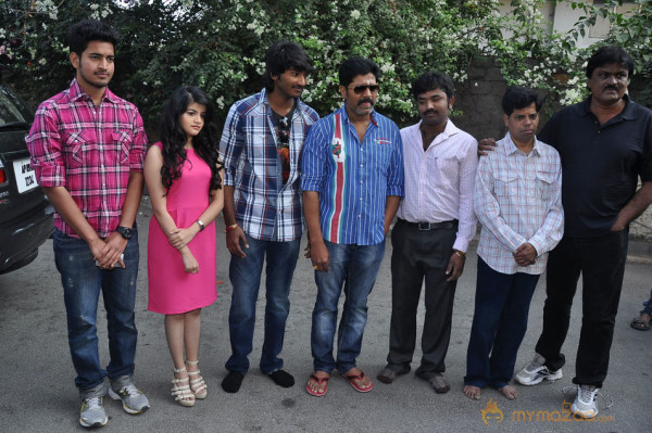 Crazy Hearts Movie Opening Photos