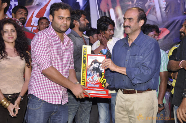 Dalam Movie Platinum Disk Event Pics