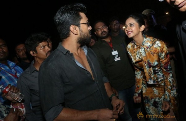 Dhruva Pre Release Function - Photos - set - 3 | Ram Charan