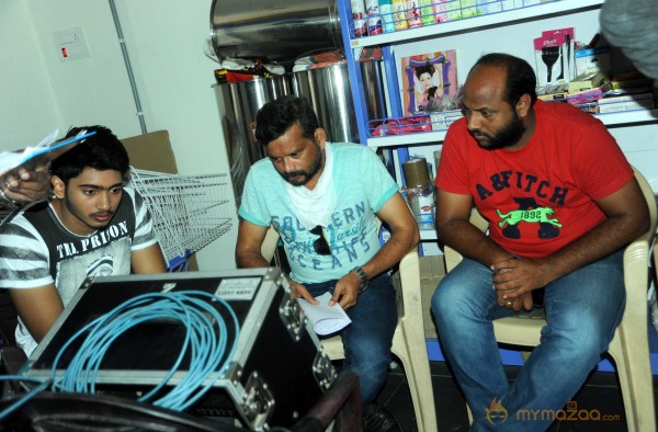  Ee Peddollunnare Working Stills 