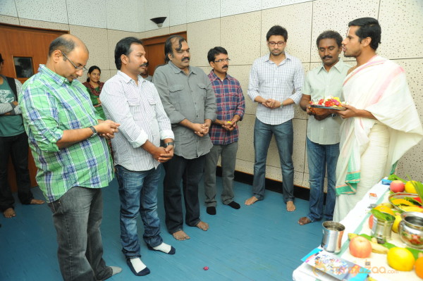 Emo Gurram Egaravachhu Movie Recording Stills 