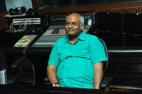 Emo Gurram Egaravachhu Movie Recording Stills 