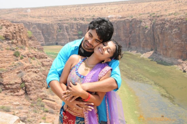 Gandi Kotalo Andamaina Prema Stills