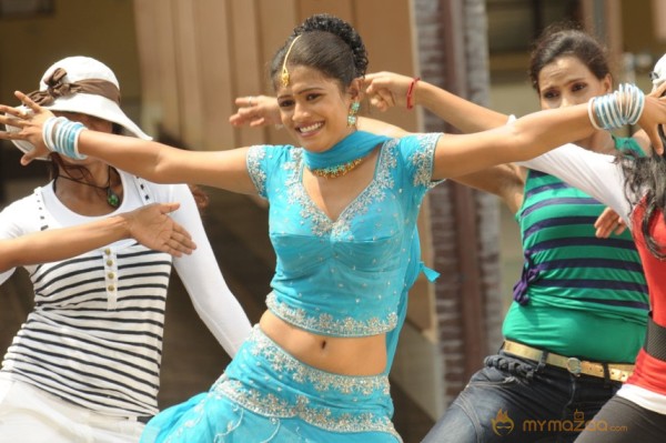 Gandi Kotalo Andamaina Prema Stills