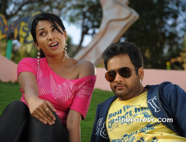 Gola Gola Movie latest Stills