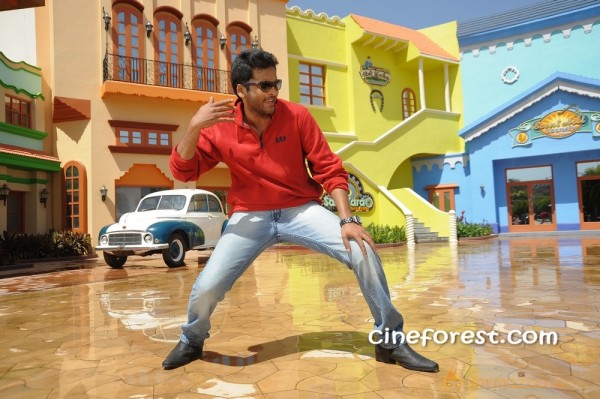 Gola Gola Movie latest Stills