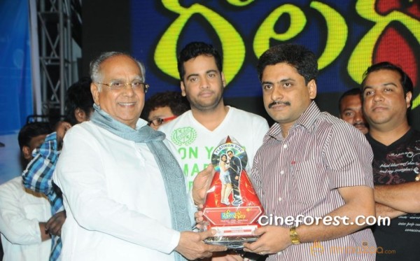 Gola Gola Telugu Movie Platinum Disc Function Photo Gallery