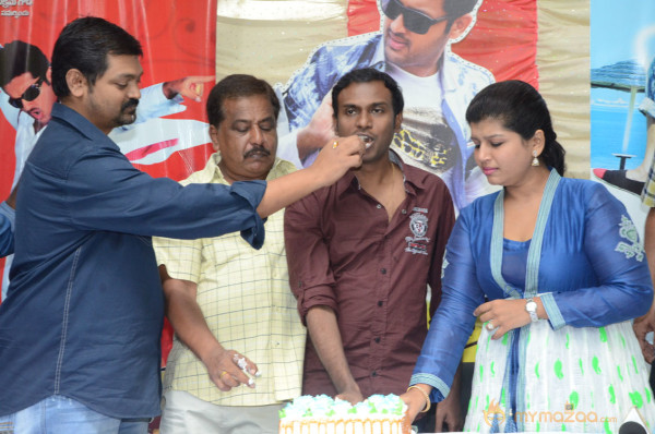 Gunde Jaari Gallanthayyinde 100 Days Sucessmeet Photos