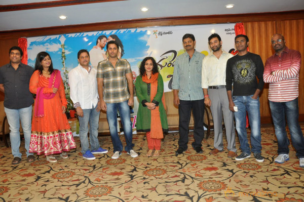 Gunde Jari Gallanthainde Logo Launch Photos