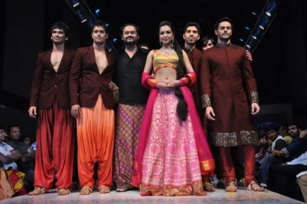 Hyderabad Fashion week Photos