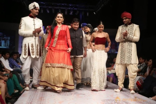 Hyderabad Fashion week Photos Set3