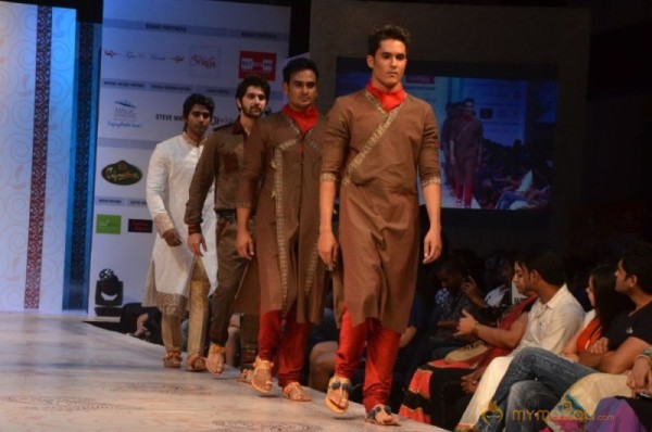 Hyderabad Fashion week Photos