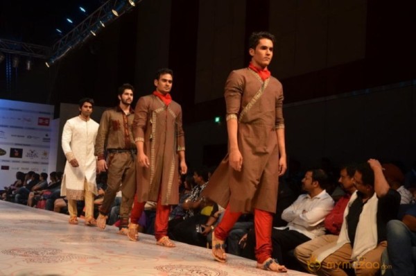 Hyderabad Fashion week Photos