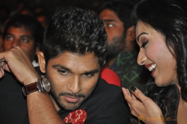 Iddarammayilathi Audio Launch Photo Gallery2