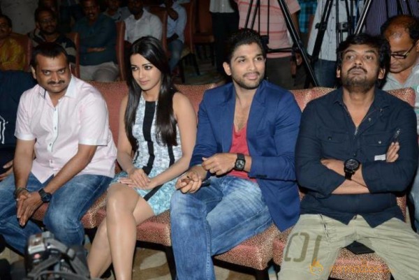 Iddarammayilatho Hexa Platinum Disc Function Photos