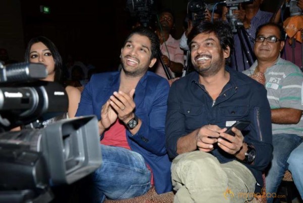 Iddarammayilatho Hexa Platinum Disc Function Photos