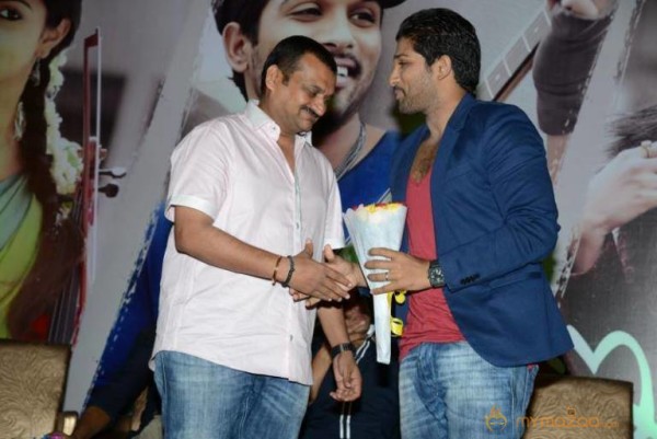 Iddarammayilatho Hexa Platinum Disc Function Photos