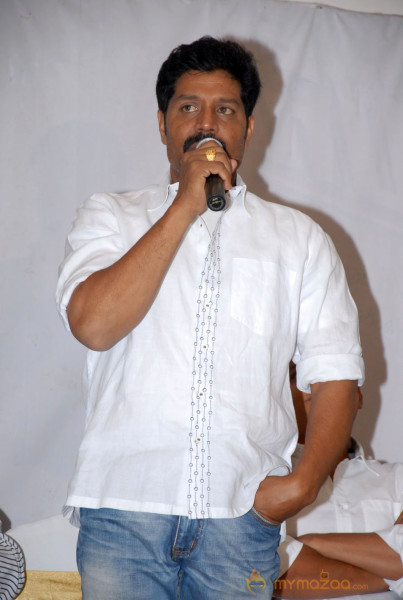 Jeeva New Movie Press Meet Photos