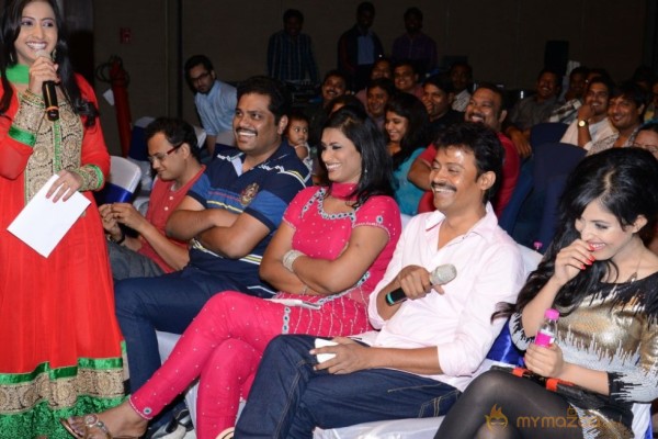 Kiss Movie Audio Function Photos