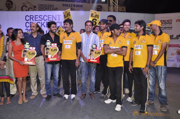 Ko Antey Koti Platinum Disk Event Photos