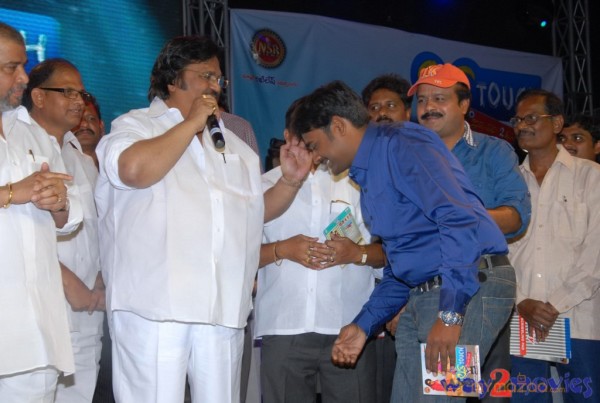 Love Touch Audio Launch Photos Gallery 