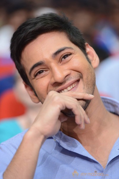 Mahesh Babu At SVSC Triple Platinum Disc Function  