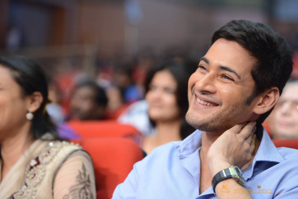 Mahesh Babu At SVSC Triple Platinum Disc Function  