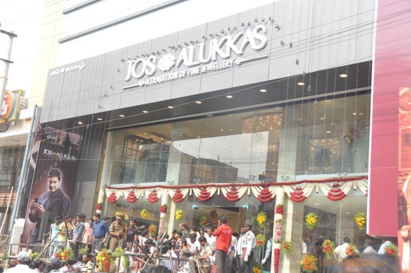 Mahesh Babu Launch Jos Alukkas Show Room 