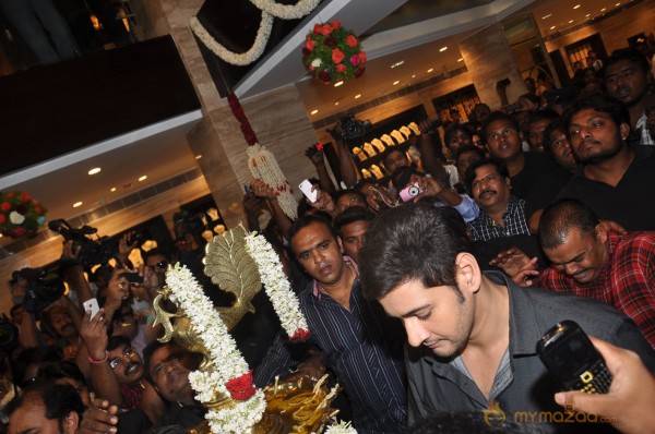 Mahesh Babu Launch Jos Alukkas Show Room 