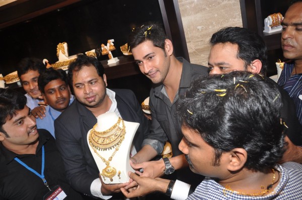 Mahesh Babu Launch Jos Alukkas Show Room 