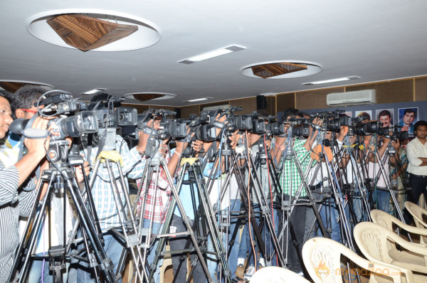 Mallela Theeram Lo Sirimalle Puvvu Press Meet