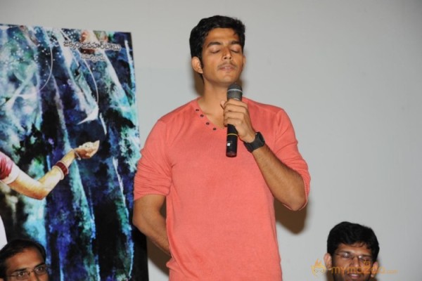 Mallela Theeram Lo Sirimalle Puvvu Success Meet Photos