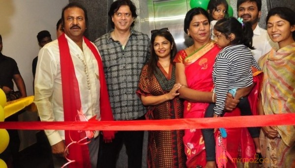 Manchu Mohan Babu Family @ Hotel Junior Kuppanna Release Stills