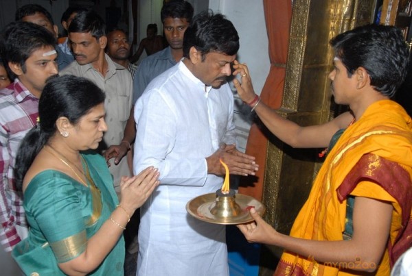 Megastar Chiranjeevi At Film nagar Temple Photos