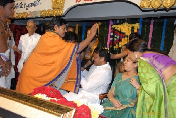 Megastar Chiranjeevi At Film nagar Temple Photos