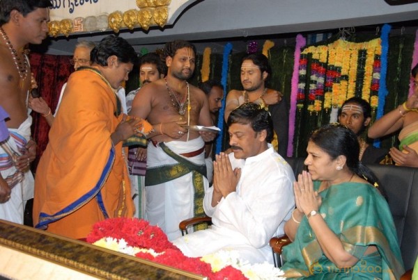 Megastar Chiranjeevi At Film nagar Temple Photos