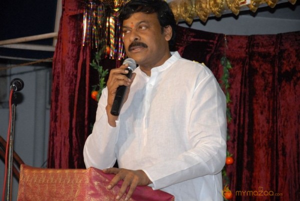 Megastar Chiranjeevi At Film nagar Temple Photos