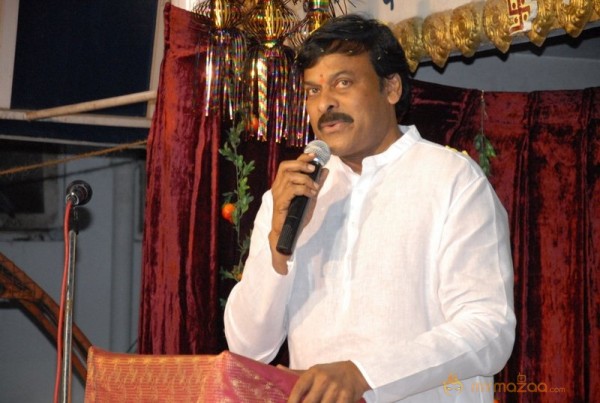 Megastar Chiranjeevi At Film nagar Temple Photos