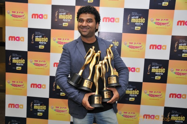 Mirchi Music Awards 2013 Photo Gallery