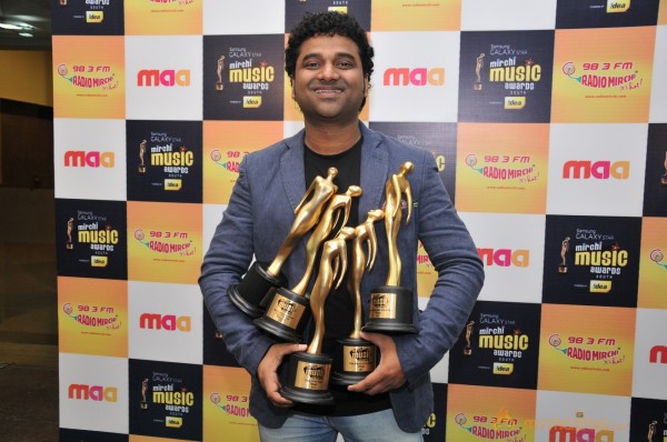 Mirchi Music Awards 2013 Photo Gallery