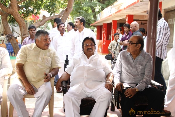 Mohan Babu's Father Manchu Narayanaswamy 11th Day Rite 