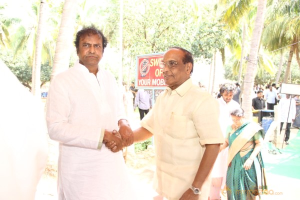 Mohan Babu's Father Manchu Narayanaswamy 11th Day Rite 