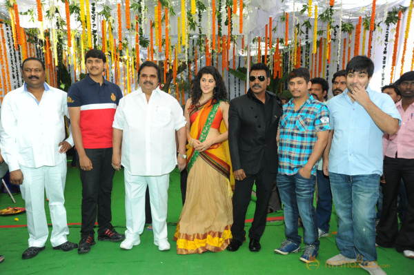 Muni 3 Movie Launch Photos