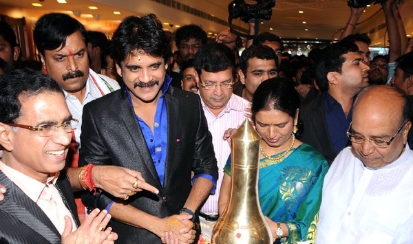 Nagarjuna launches Kalyan Jewellers at Hyderabad