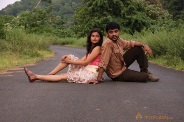 Netru Indru Naalai Movie Hot Photos