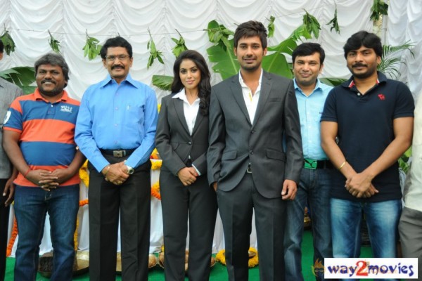 Nuvvala Nenila Movie Launch 